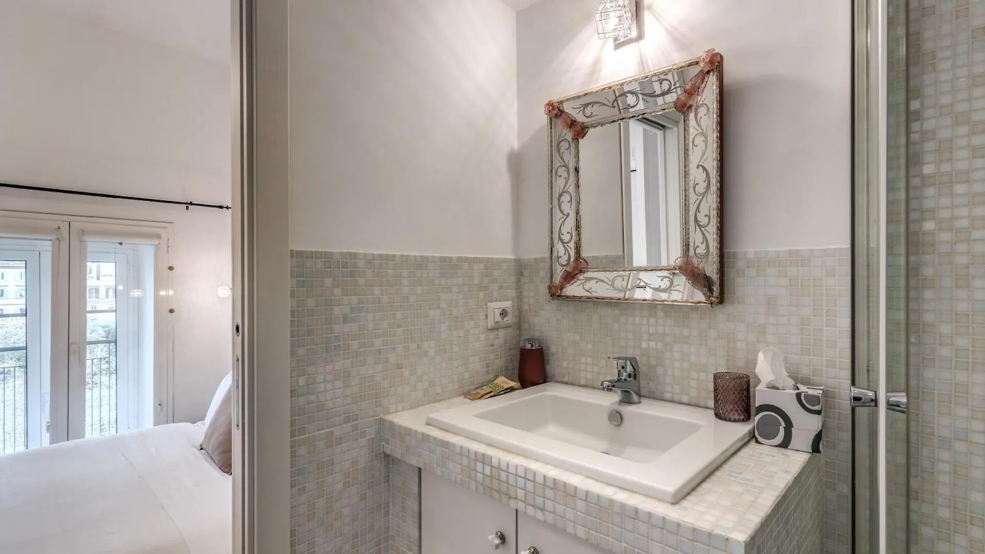 Dante Secret Home روما إيطاليا